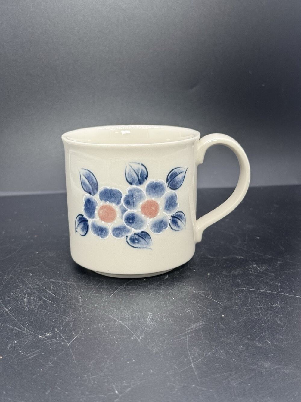 Vintage Otagiri Style BLUE Daisy FLOWERS Coffee Tea Cup Mug - Japan